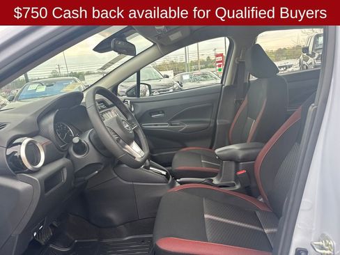 New 2025 Nissan Versa SR w/ Trunk Package image 11