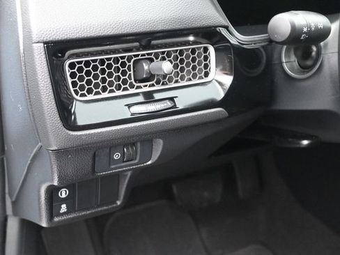 Used 2023 Honda Civic EX image 13