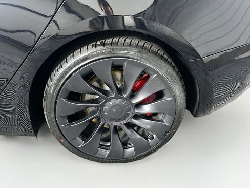 Used 2023 Tesla Model 3 Performance image 11