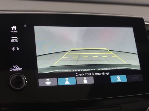 Used 2024 Honda Passport EX-L image 9