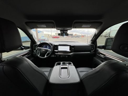 Certified 2024 Chevrolet Silverado 3500 LT w/ Convenience Package image 20