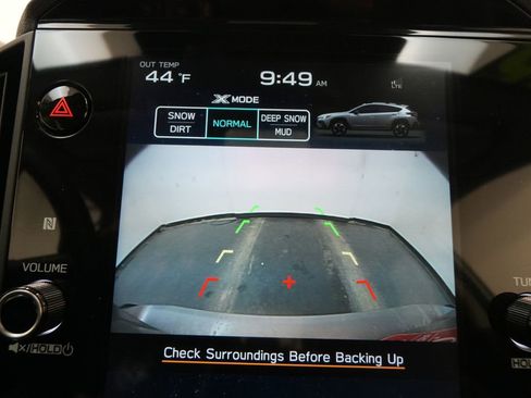 Used 2025 Subaru Crosstrek 2.5i Premium image 34