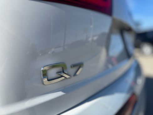 Used 2018 Audi Q7 3.0T Premium Plus w/ Premium Plus Package image 37