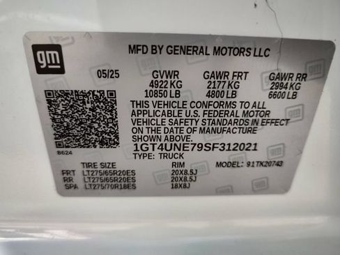 Used 2025 GMC Sierra 2500 SLT w/ Texas SLT Premium Package AWD/4WD image 32