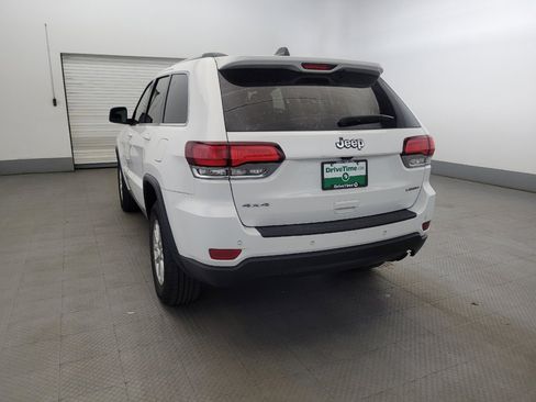 Used 2020 Jeep Grand Cherokee Laredo AWD/4WD image 6