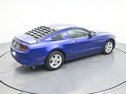 Used 2013 Ford Mustang Coupe image 28