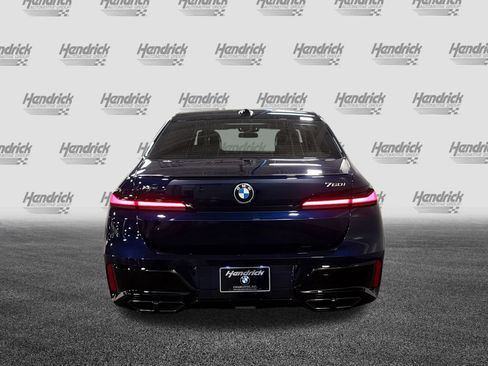 New 2026 BMW 760i xDrive AWD/4WD image 7
