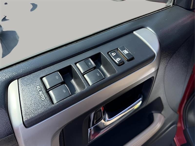 Used 2016 Toyota 4Runner SR5 AWD/4WD image 24