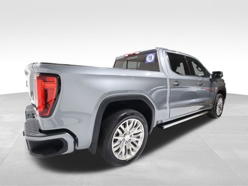 Used 2019 GMC Sierra 1500 Denali w/ Denali Ultimate Package image 4