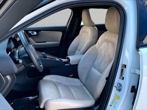 Used 2022 Polestar Polestar 2 w/ Plus Package AWD/4WD image 7