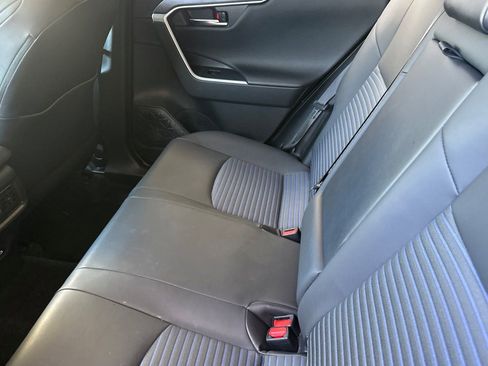 Used 2023 Toyota RAV4 XSE AWD/4WD image 13