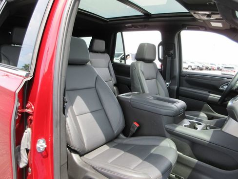 Certified 2023 Chevrolet Tahoe LT w/ LT Signature Package AWD/4WD image 23