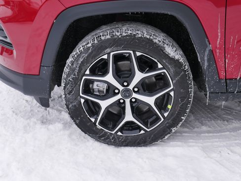 New 2026 Jeep Compass Limited image 4