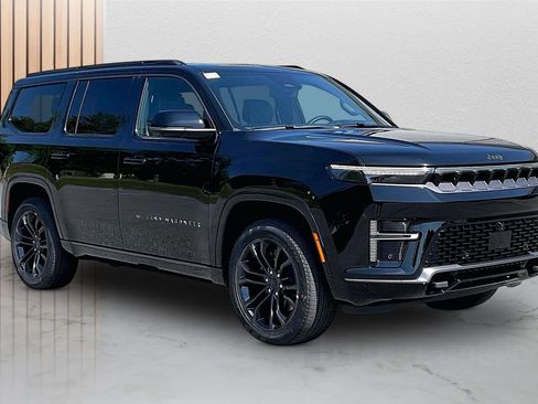 New 2026 Jeep Grand Wagoneer Summit AWD/4WD image 2