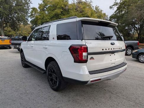Certified 2023 Ford Expedition Timberline image 5