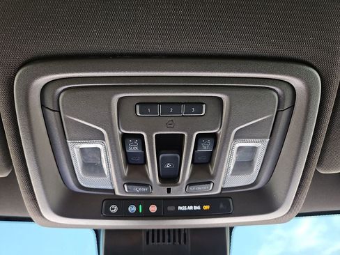 Used 2024 GMC Sierra 1500 Denali RWD image 28