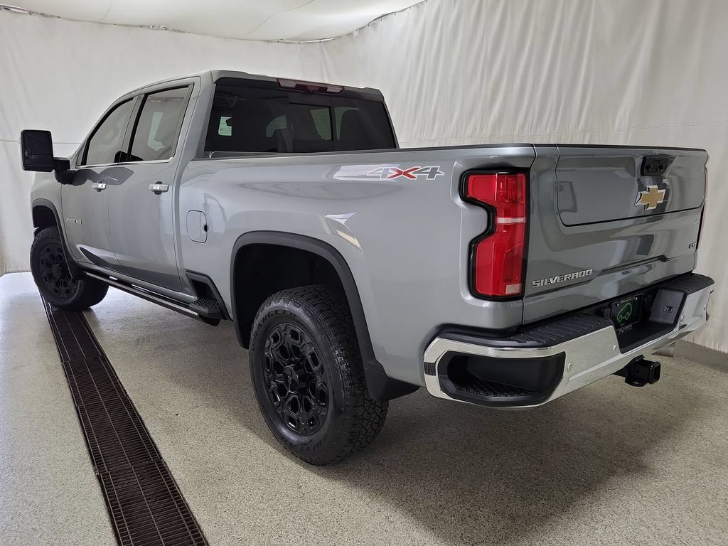 Certified 2024 Chevrolet Silverado 2500 LTZ w/ LTZ Plus Package AWD/4WD image 8