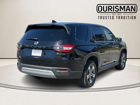 Used 2025 Honda Pilot EX-L image 7