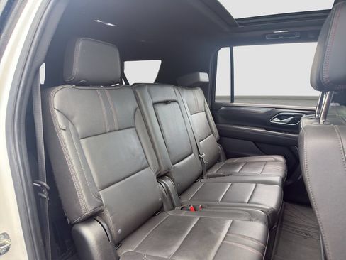 Used 2023 Chevrolet Suburban RST w/ Sport Performance Package AWD/4WD image 18