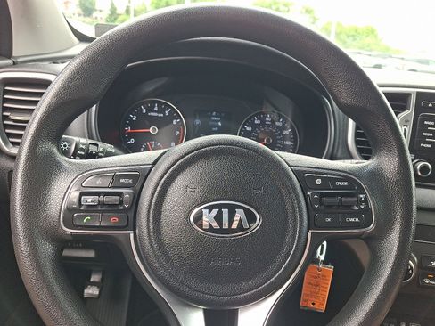 Used 2019 Kia Sportage LX AWD/4WD image 20