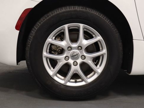 Certified 2023 Chrysler Voyager LX FWD image 28