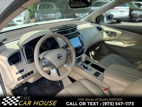 Used 2018 Nissan Murano SL w/ Moonroof Package AWD/4WD image 12
