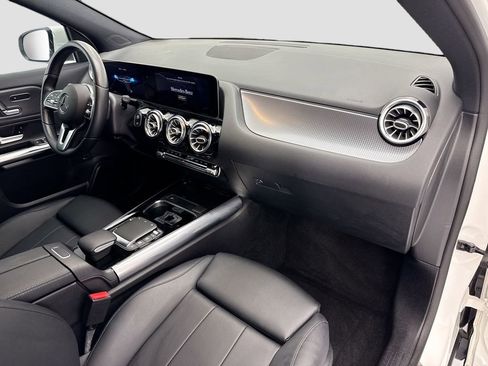 Used 2021 Mercedes-Benz GLA 250 4MATIC image 15