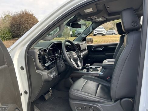 Used 2022 GMC Sierra 1500 SLT w/ SLT Premium Plus Package image 41