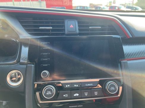 Used 2019 Honda Civic Type R image 11