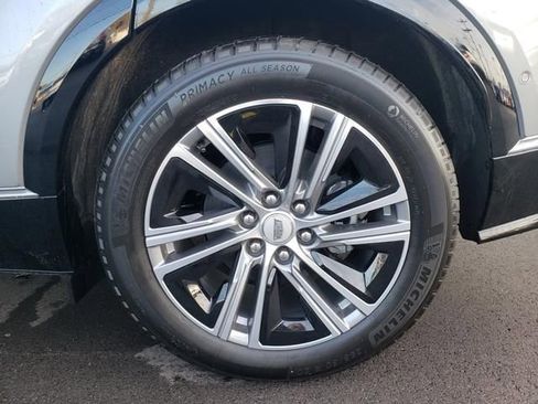 New 2026 Cadillac Lyriq Luxury w/ LPO, Floor Liner Package AWD/4WD image 27