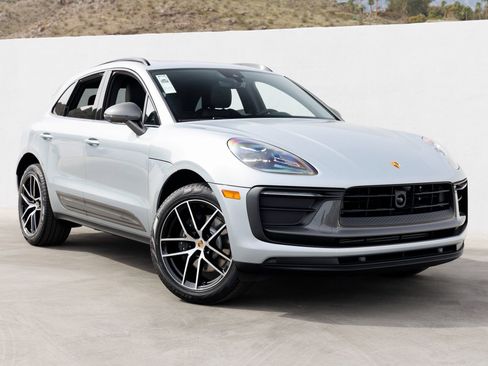 New 2026 Porsche Macan Turbo image 9