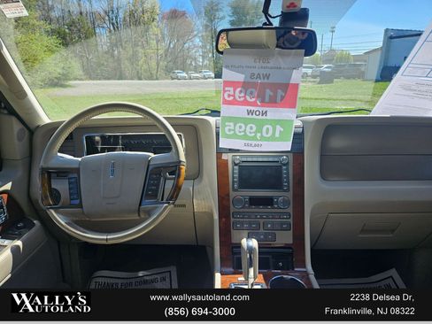 Used 2013 Lincoln Navigator L 4WD w/ HD Trailer Tow Pkg image 22