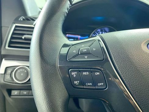 Used 2019 Ford Explorer Limited w/ Class III Trailer Tow Package image 12