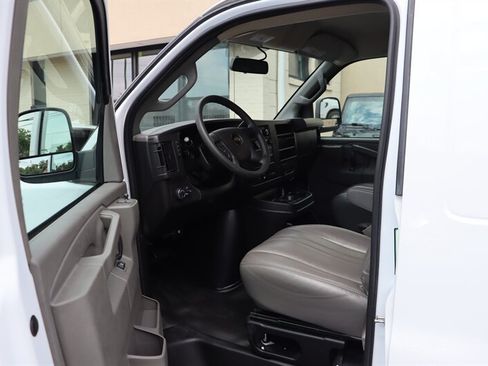 Used 2024 Chevrolet Express 2500 Extended w/ Driver Convenience Package RWD image 14