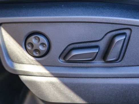 Used 2023 Audi Q5 2.0T Premium w/ Convenience Package image 26