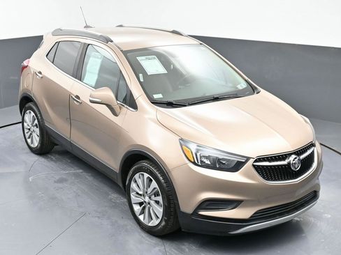 Used 2018 Buick Encore Preferred image 40