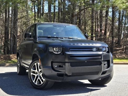 Used 2020 Land Rover Defender 110 HSE image 11