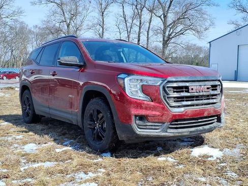 Used 2023 GMC Terrain AT4 w/ Infotainment Package II image 6