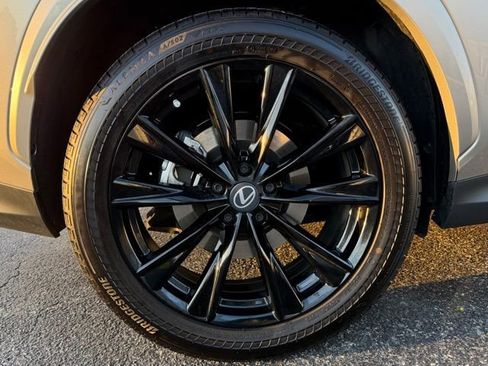 Used 2026 Lexus NX 350 F Sport image 11