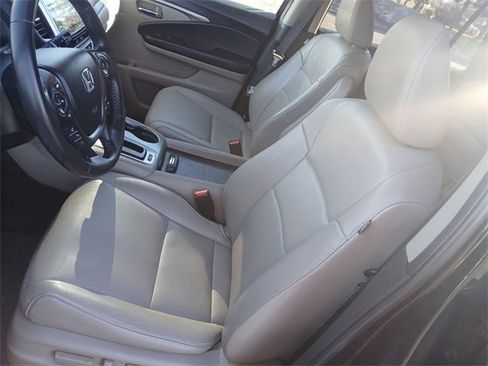 Used 2017 Honda Pilot EX-L image 11