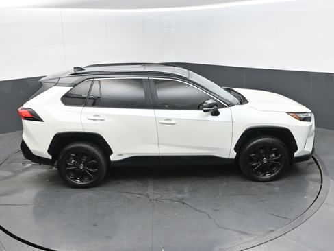 Used 2022 Toyota RAV4 XSE image 35