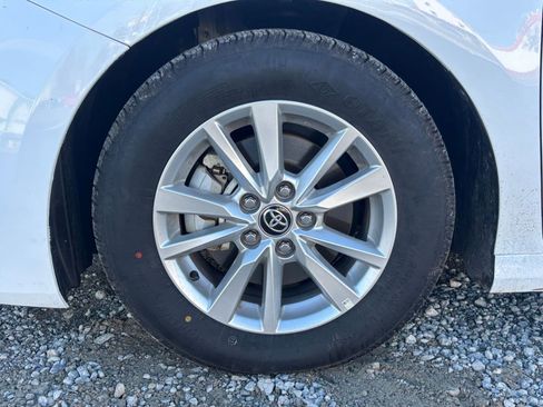 Used 2025 Toyota Camry LE image 25