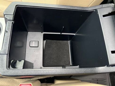 Used 2020 Toyota 4Runner Limited image 25