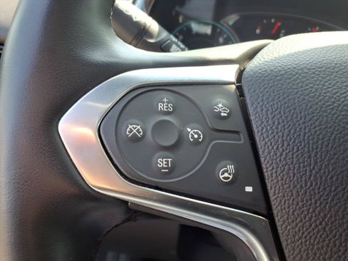 Used 2023 Chevrolet Traverse LT AWD/4WD image 19