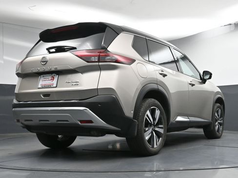 Certified 2023 Nissan Rogue Platinum w/ Platinum Premium Package image 30