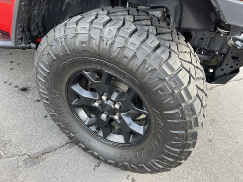 Used 2020 Jeep Wrangler Unlimited Sport image 5