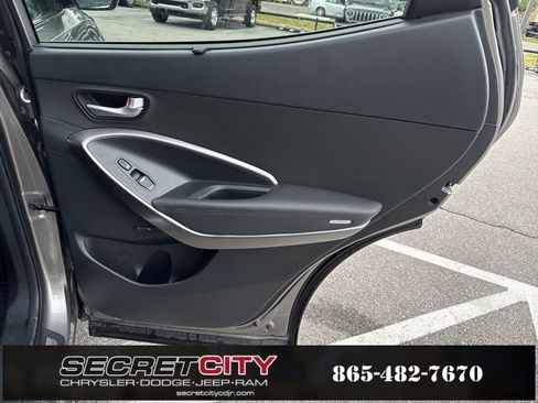 Used 2018 Hyundai Santa Fe Sport image 13