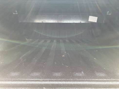 Used 2022 RAM 1500 Laramie AWD/4WD image 8