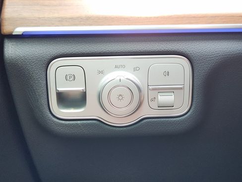 New 2026 Mercedes-Benz GLE 350 4MATIC image 23