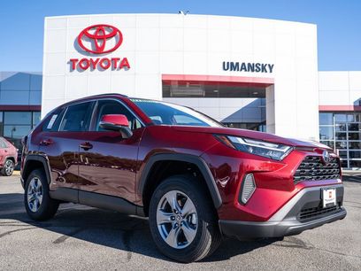 New 2025 Toyota RAV4 XLE w/ Weather Package